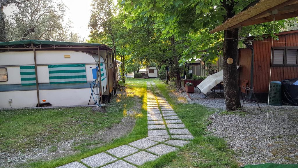 Camping Pilzone Iseo Eksteriør bilde