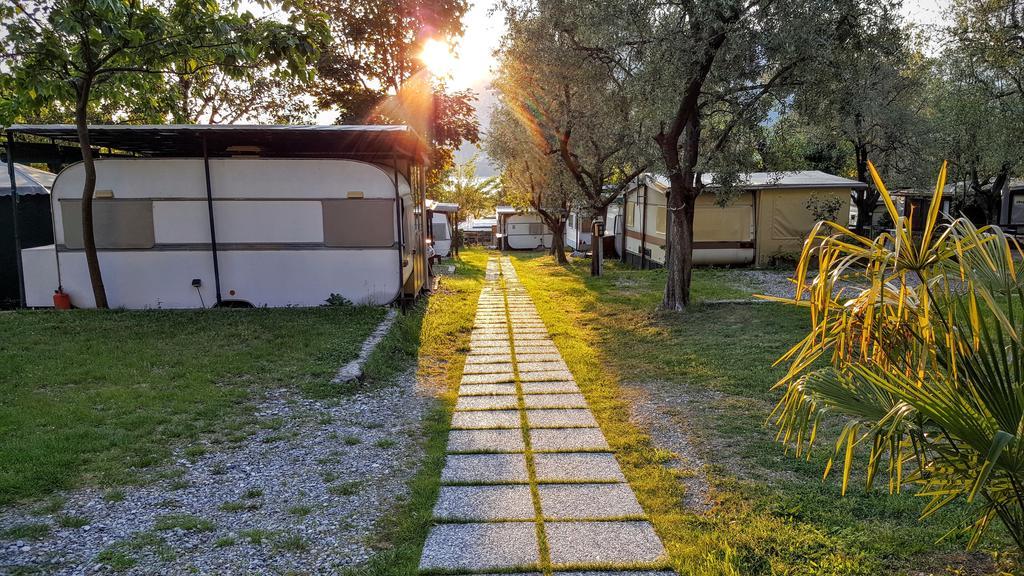 Camping Pilzone Iseo Eksteriør bilde